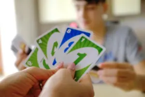 Klassiske kortspill for sosialt spill